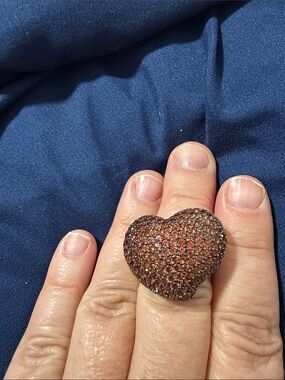 Heart-Shaped Pavé Ring in Red